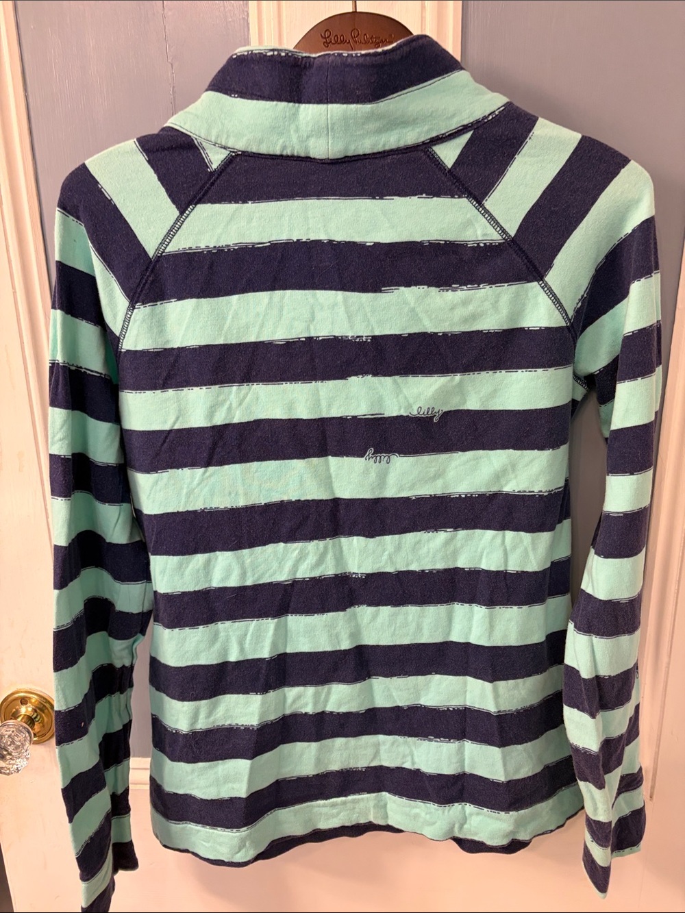 Lilly Pulitzer Skipper Popover 1/2 Zip Sweatshirt Crystal Water Take Off Stripe - Picture 6 of 10